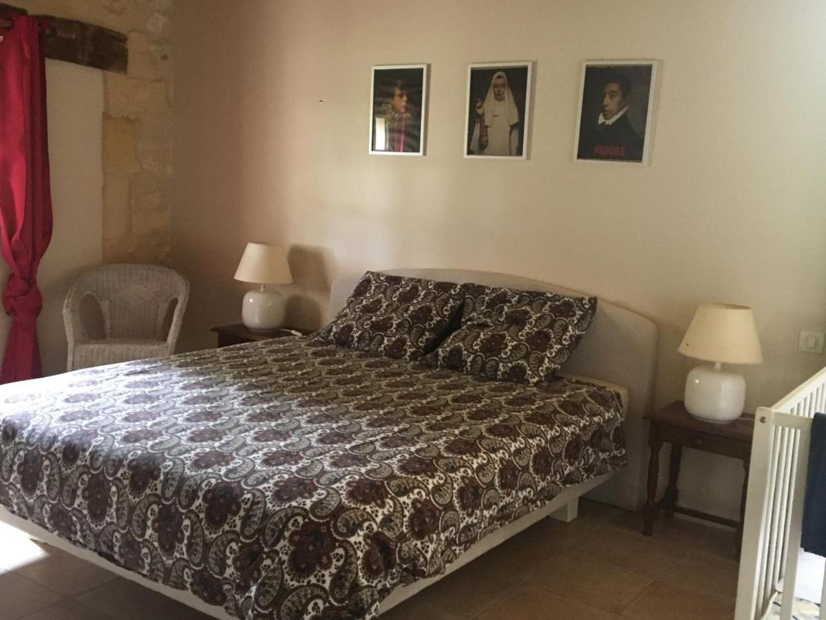 Chateau Le Tour - Chambres D'Hotes Faux  Экстерьер фото